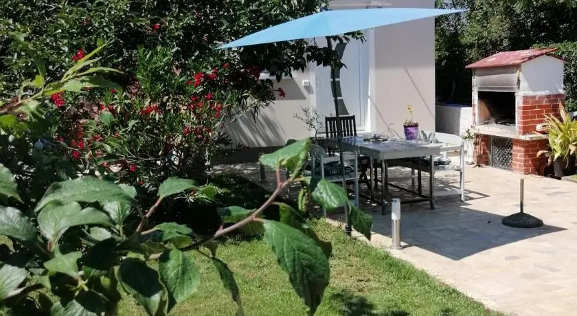 Casa Elysium - Image 1