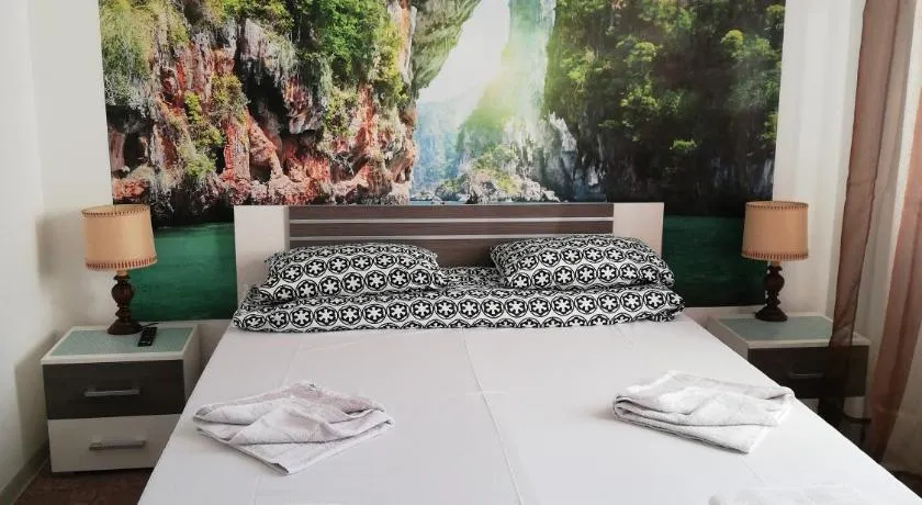 Hotel Hobby - Image 1