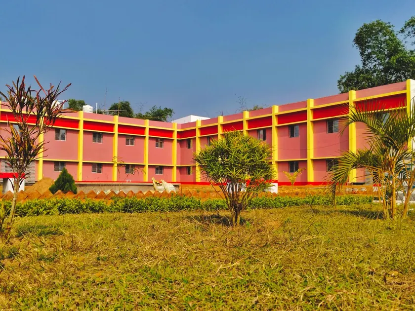HOTEL OLIVIA AND RESORT - Image 1