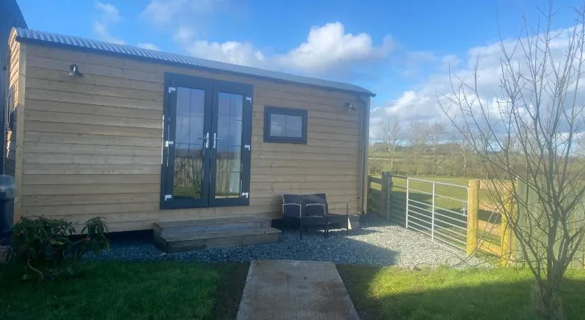 Beehive retreat & Hot tub - Image 1