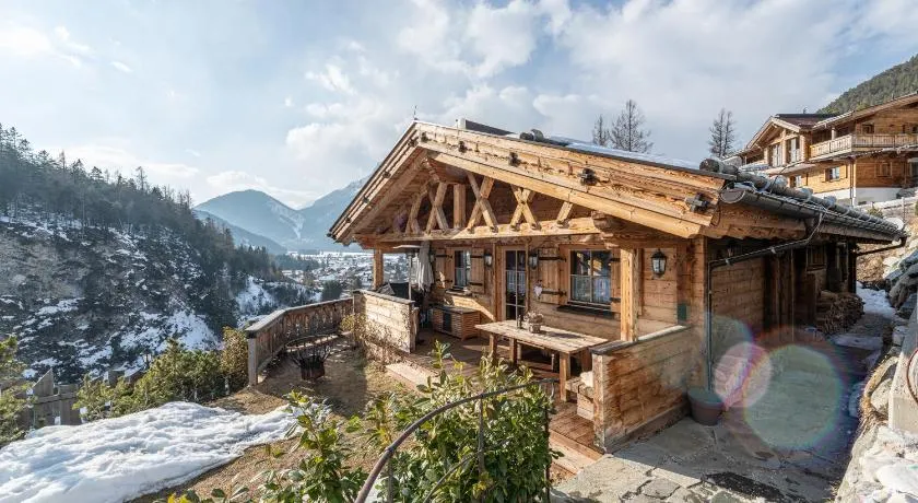 Alpe Chalets Goldener Hirsch - Image 1