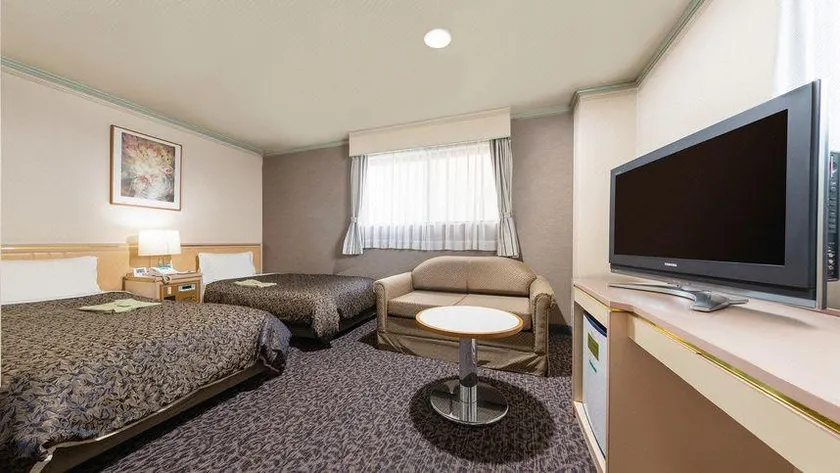 Hiroshima Intelligent Hotel Stadium Mae - Image 1
