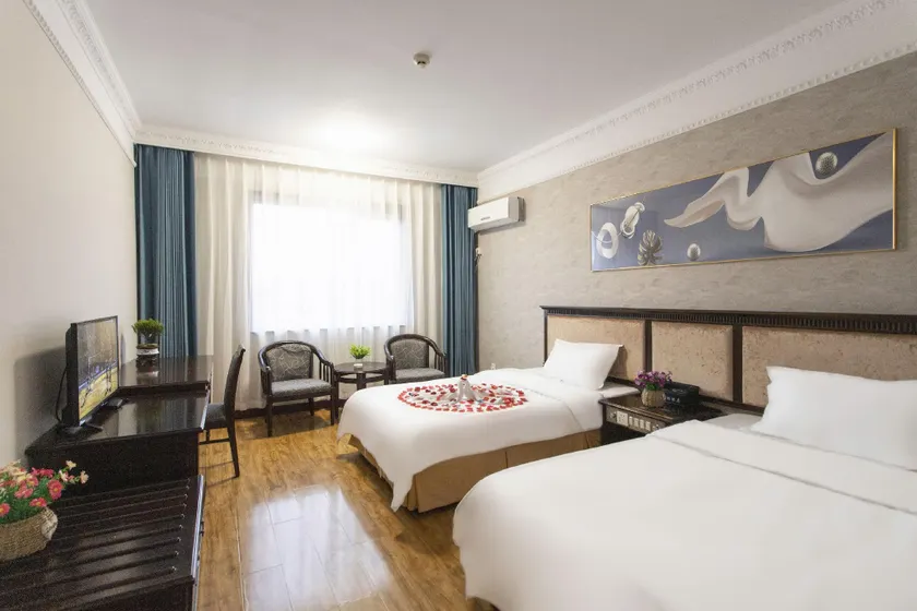 Tangshan Jingang International Hotel (Caofeidian Tanghai Road Branch) - Image 1