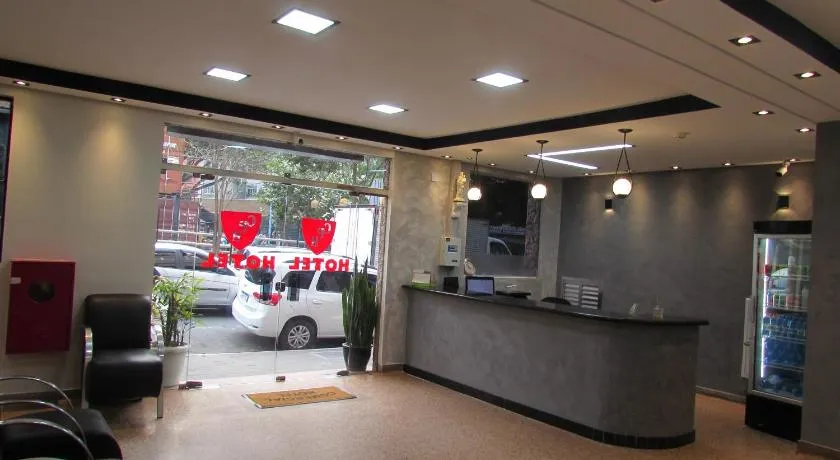 New Comercial Palace Hotel - Image 1
