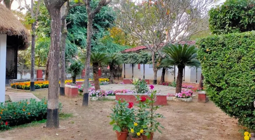 Chhuti Holiday Resort - Image 1