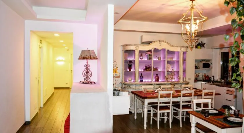 RomAntic Dreams Guest House - Image 1