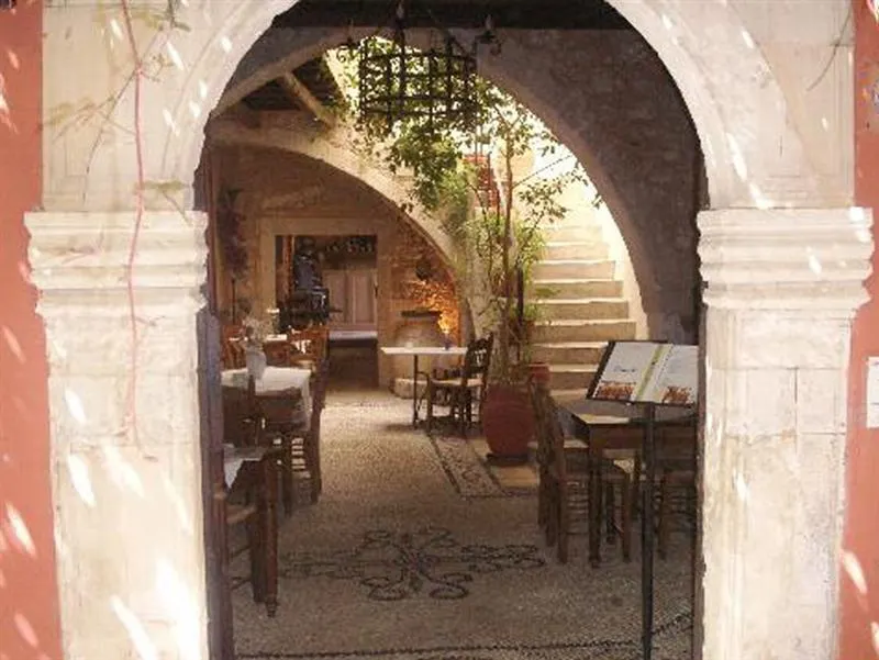 Veneto House Hotel - Image 1
