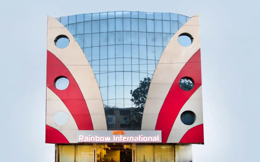 Rainbow International Lakdikapul Hyderabad - Image 1