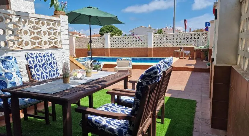 Riumar "Camins", 380m to beach, private pool, On-Site-Service, dog beach - Image 1
