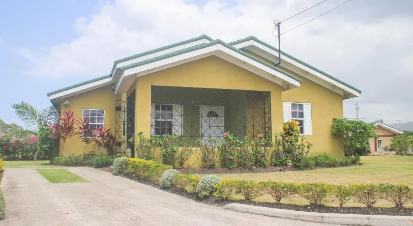 Hibiscus Villa @ DraxHall - Image 1