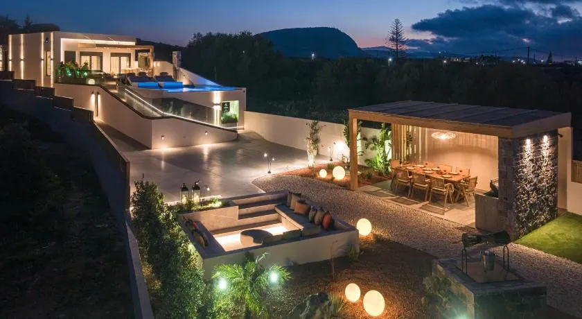Maison Althera Brand New 3BR Villa with Private Pool - Image 1