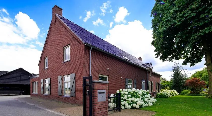 Lokven Hoeve - Image 1