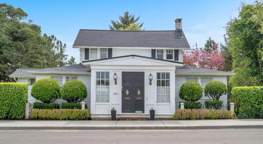 Diese Villa in Gearhart hat schöne Interieurs & eine wunderschöne Lage! - Image 1