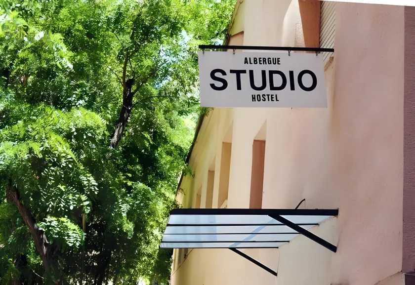 Studio Hostel - Image 1