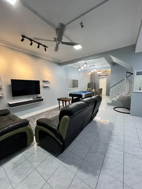 Reelax Hobby Homestay For Muslim only - Image 1