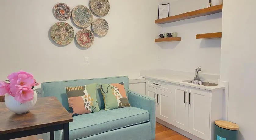 Newly Renovated Walkout Basement in Vancouver with Separate Entrance - Image 1