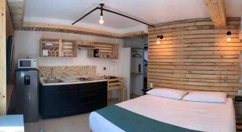 NUEVO Estudio en Playas Vicente Fox. ¡Excelente ubicación! - Image 1