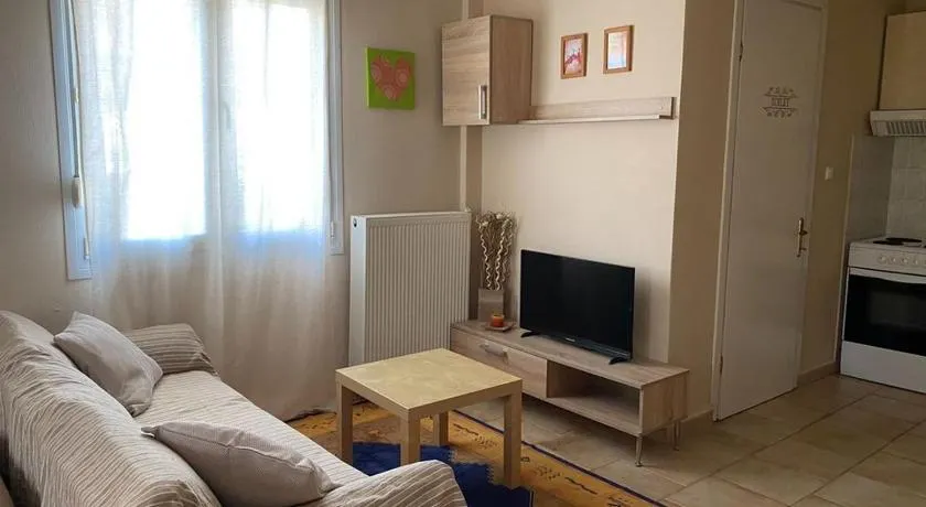 Feels like home - Image 1