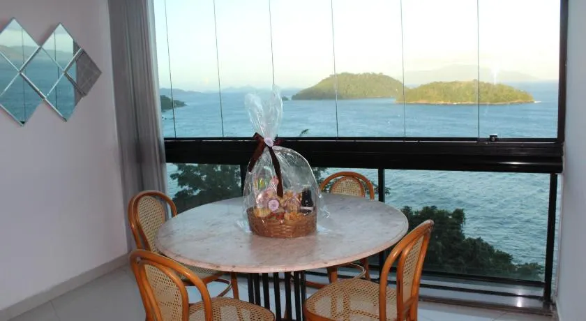 Porto Real Resort - Apto 3 Suites Vista para o Mar - Image 1