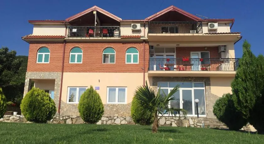 Apartmani Alex Beach - Image 1