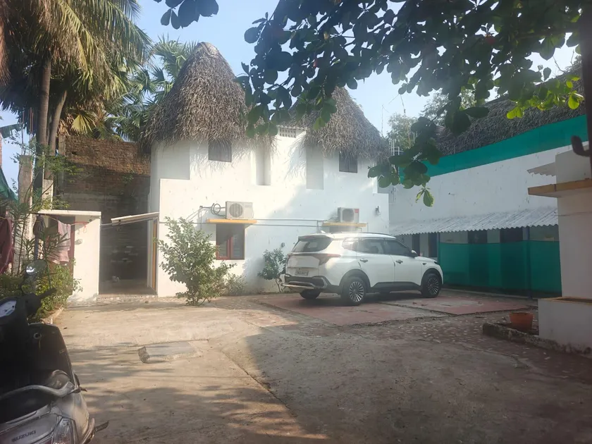 Sri Balaji Guest House - Image 1