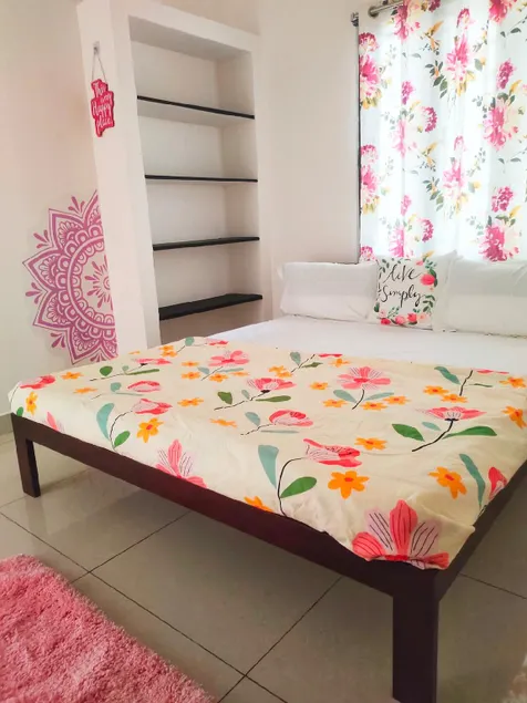 Chic 2BHK | 2.3 km Rock Beach - Image 1
