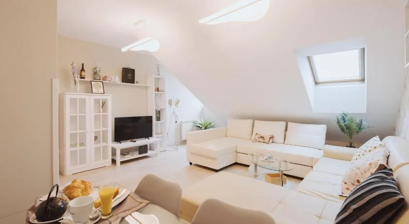 Apartamento SOFIA - Image 1