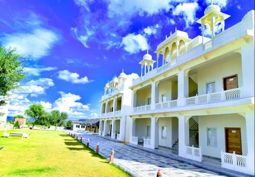 Roopgarh Palace - Image 1