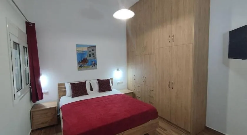 Lenio's Apartment - Image 1