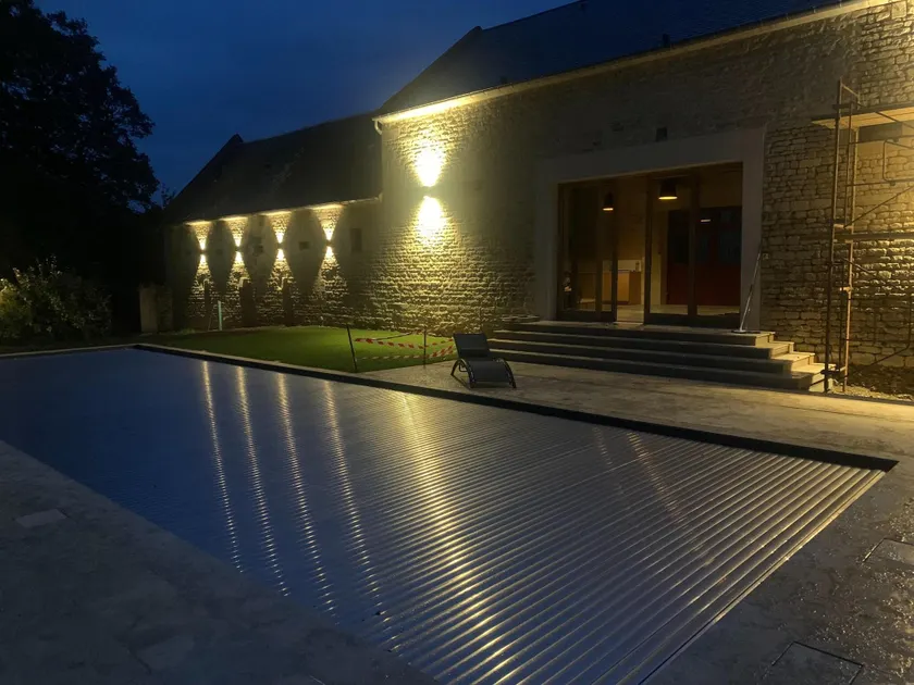 Riverside Retreat in Lantheuil - Image 1