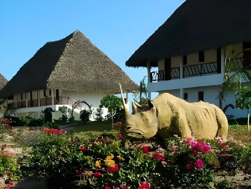 Jacaranda Beach Resort - Image 1