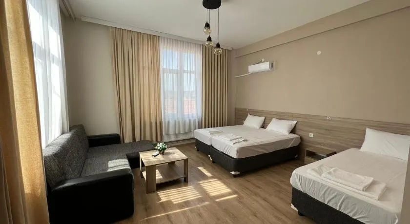 Hotel Tatul - Image 1