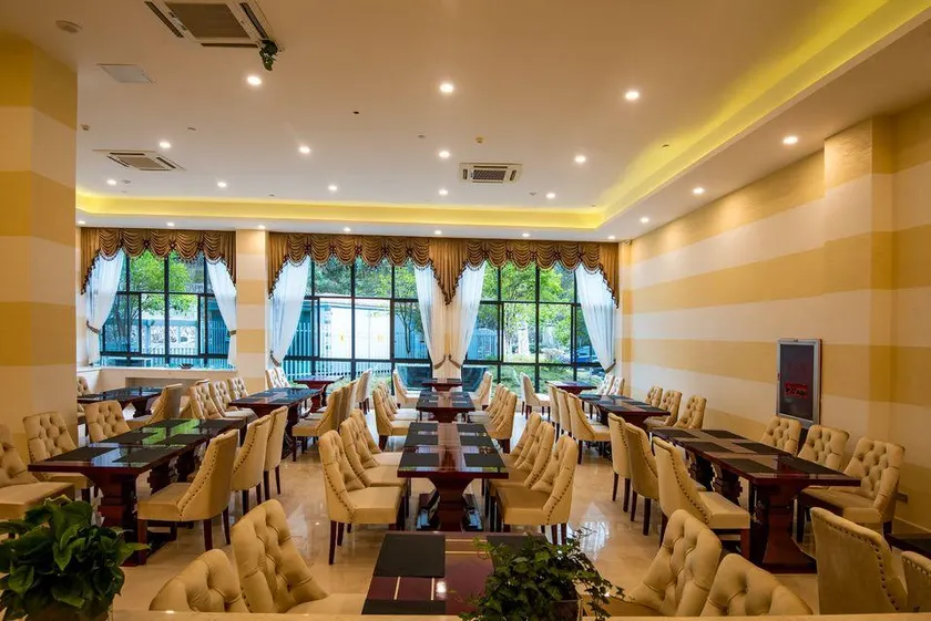 Mengtian Hotel - Image 1