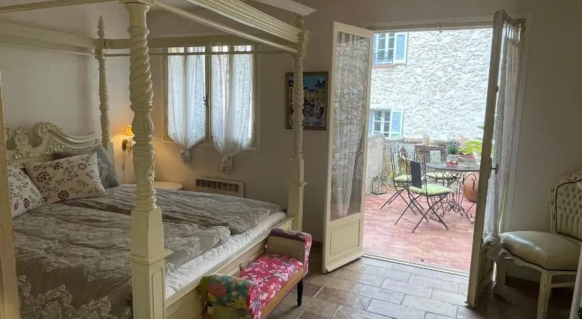 Ma Maison - Image 1