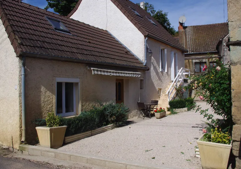 Ferienhaus-Budget-Ensuite mit Bad-Stadtblick - Image 1
