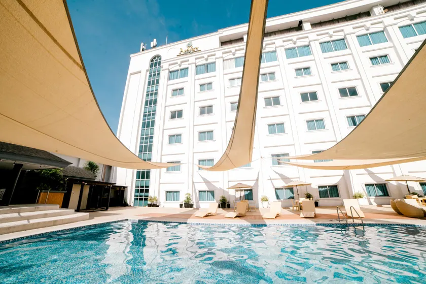 The Apo View Hotel - Image 1