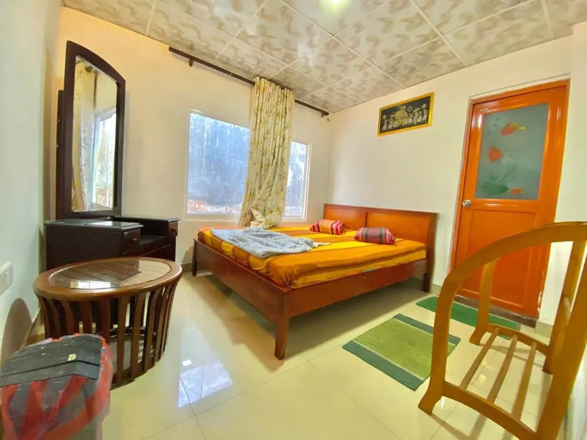 Lakshan View Resort - Image 1