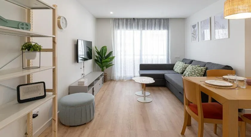 Acogedor apartamento en Camp Nou - Image 1