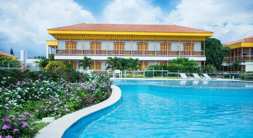 Hotel Mocawa Resort - Image 1