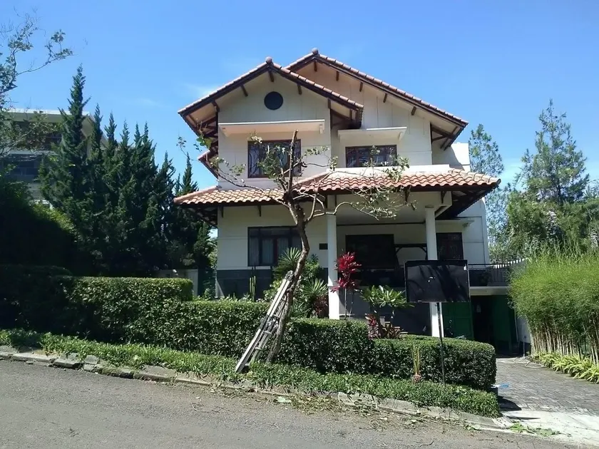 Villa Rumah Kita (5 rooms) - Image 1
