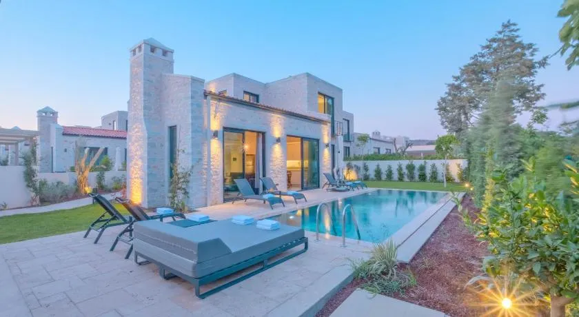 Bodrum Ortakent Luxury Private Villa with Pool - Image 1