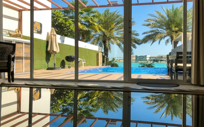 VIP Chalet, Private Pool and Sandy Beach🔆 - Image 1