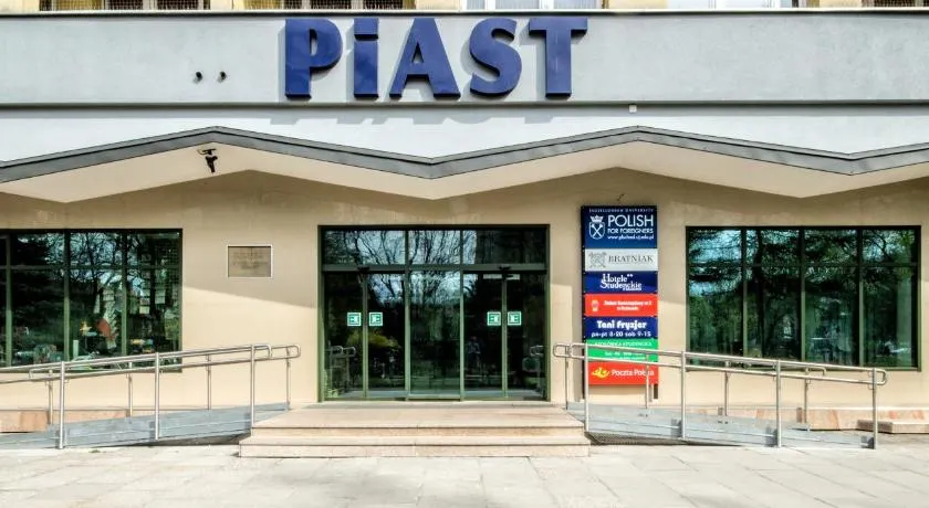 Piast Hotele Studenckie - Image 1