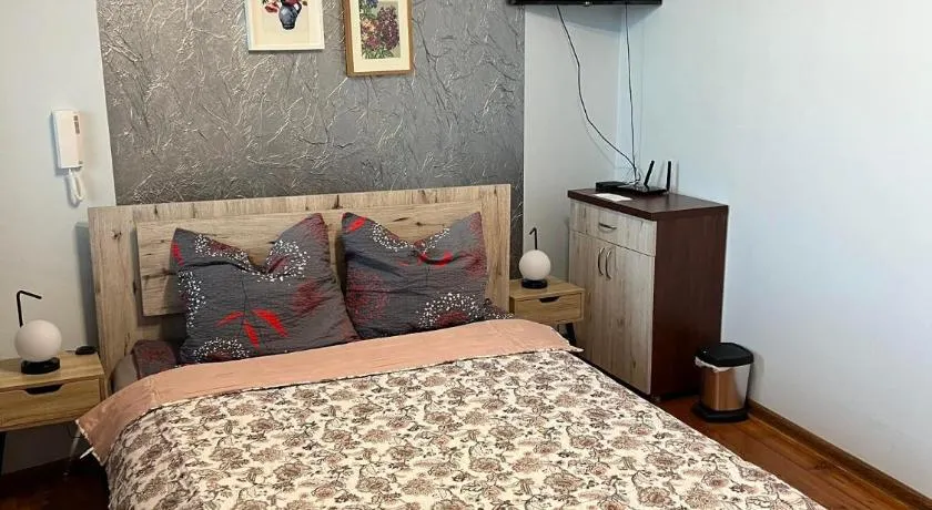 Jedności Hostel - Image 1