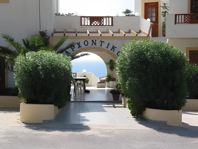 Archontiko Hotel and Apartments - Image 1