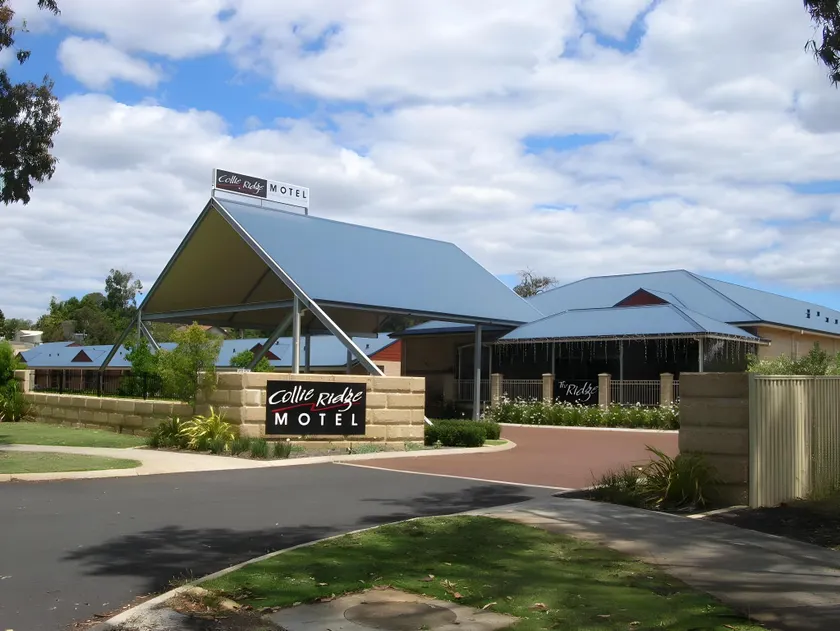 Collie Ridge Resort - Image 1