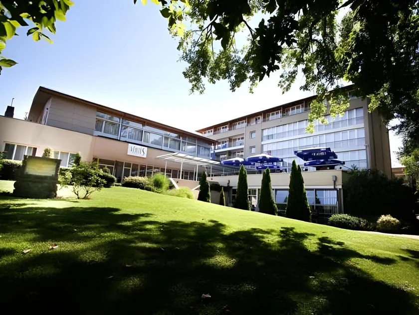 Sungarden Wellness Hotel Siófok - Image 1