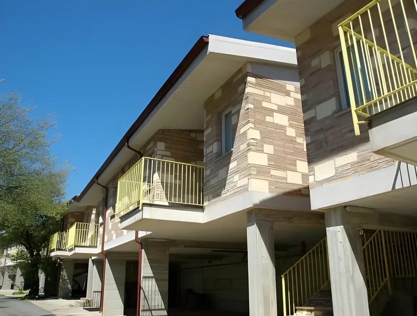 Borgo Piazza Country Farm - Image 1
