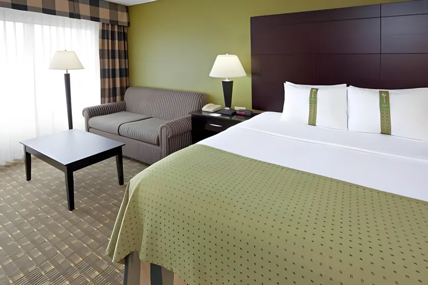 Garner Hotel Totowa by IHG - Image 1