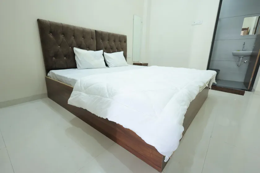 Sandhya Shri Residence (Entire Floor/Home) - Image 1